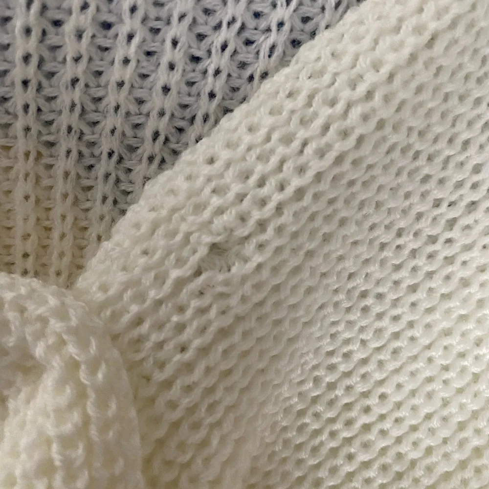 Lara cream twist front sweater Sz S NWT